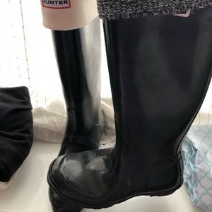 Hunter boots with 2 pairs boot socks